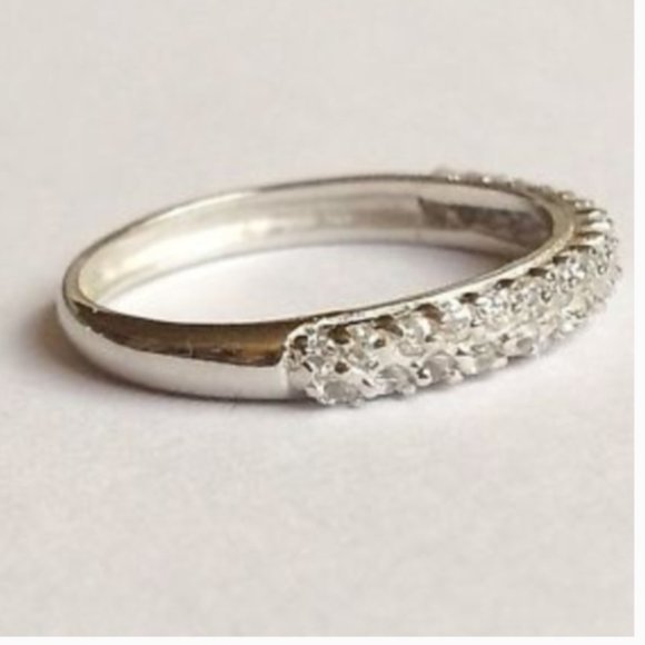 Sterling Silver Cubic Zirconia Anniversary Ring Band Size 9 - Picture 3 of 7